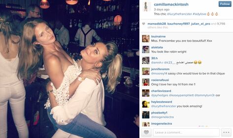 Camilla Mackintosh, gambe chilometriche su Instagram 14