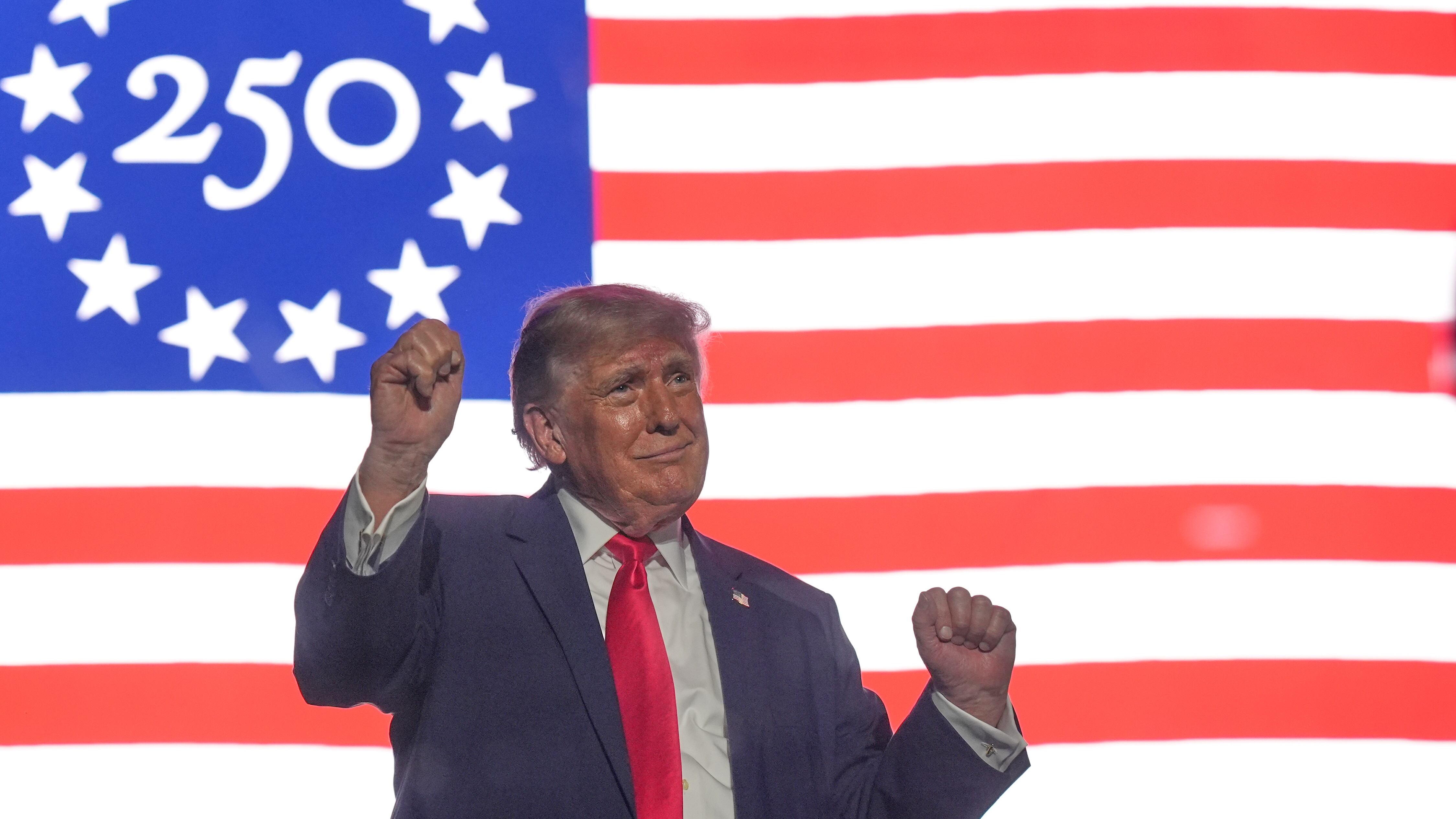 Il 4 luglio di Trump: il patriottismo come manifesto politico per l'America dei 250 anni. "Non saremo mai un Paese comunista"