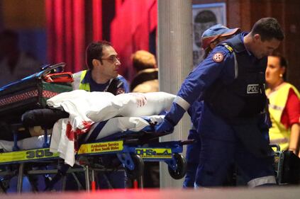 Il blitz della polizia pone fine all'assedio 4