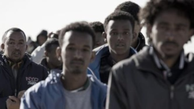 Migranti, il piano dell'Italia: "Centri nei Paesi di transito"