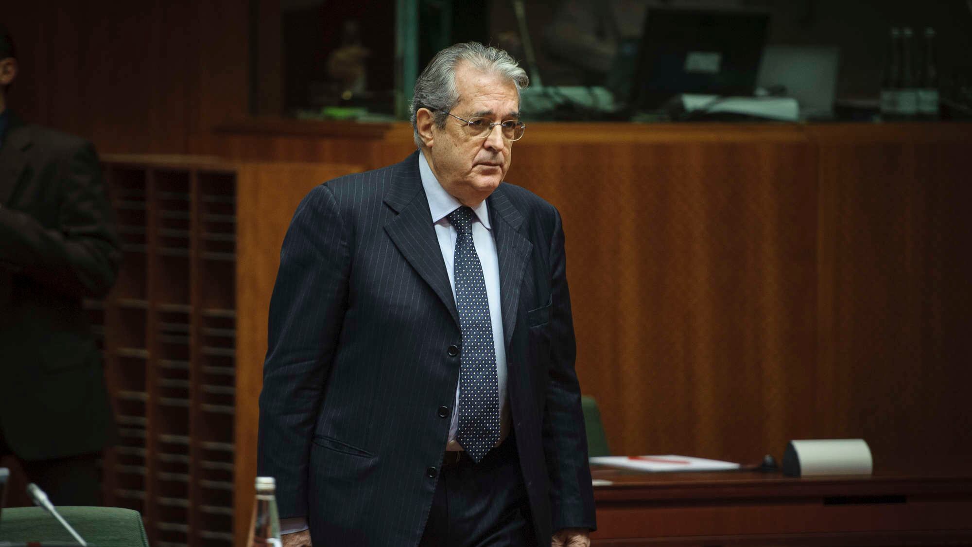 Saccomanni vuol vendere Bankitalia alla Merkel
