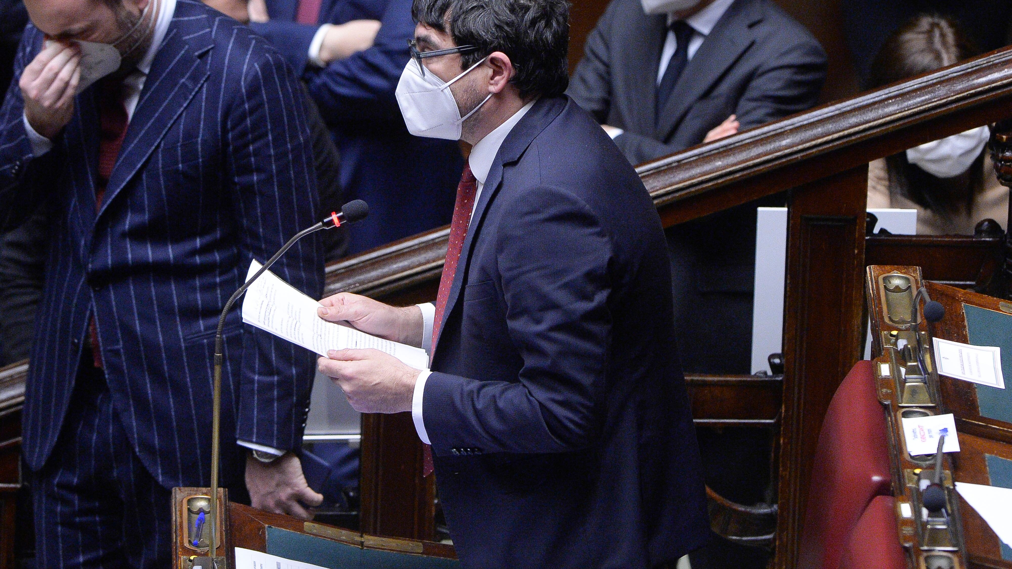 La sinistra vuole l'utero in affitto, ma gratis