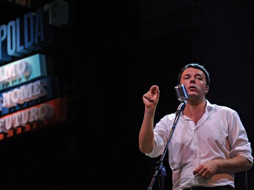 Per far perdere Renzi il Pd rottama le sue primarie