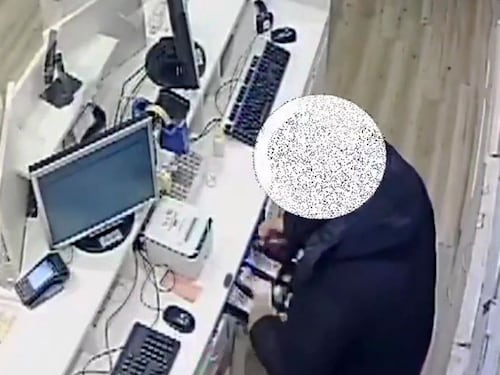 Rapina a mano armata in farmacia, arrestato 38enne