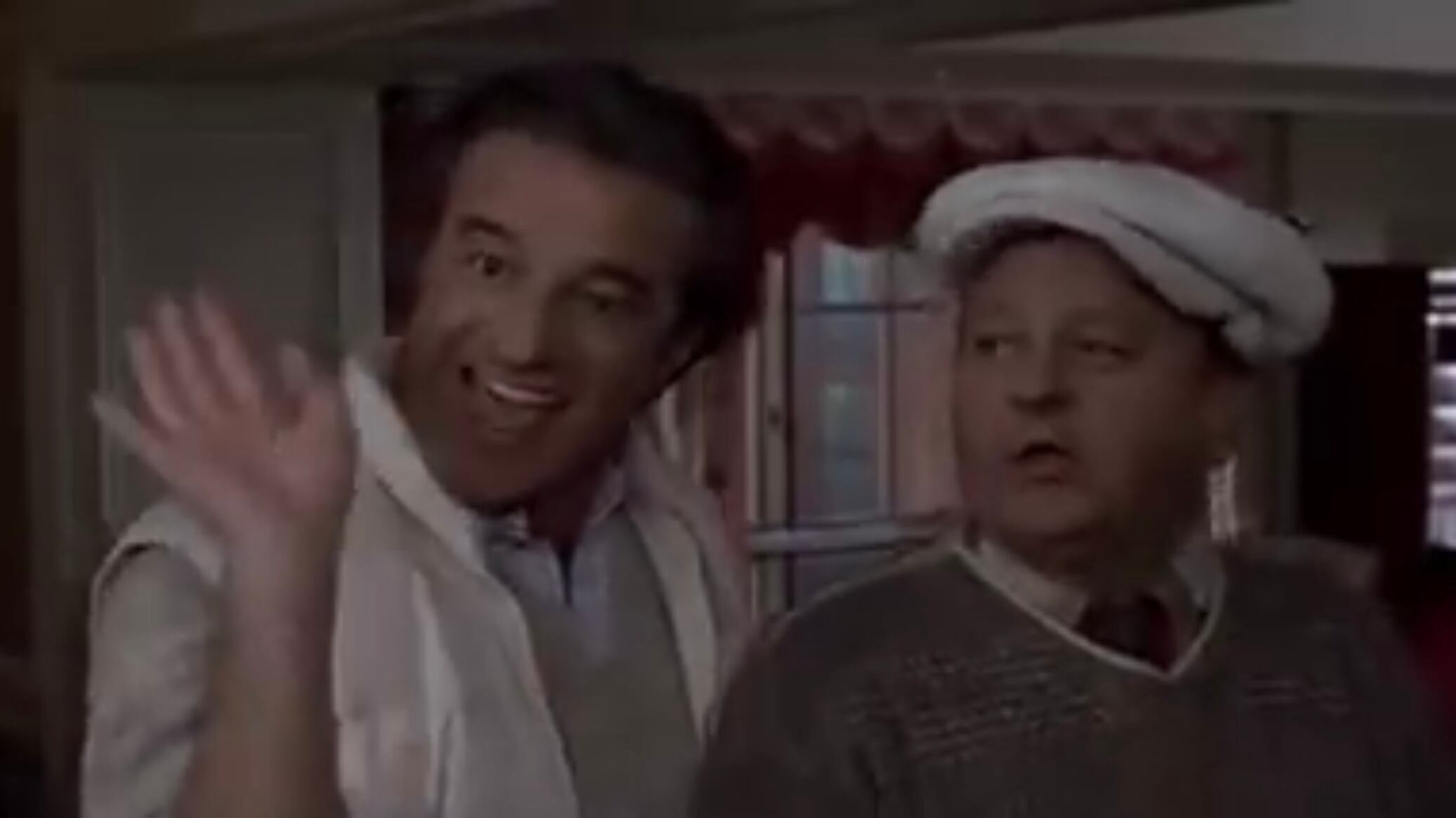 Due casi di Covid sul set del cinepanettone di Boldi e De Sica: controlli a tappeto