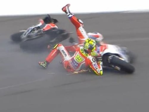 MotoGp, bufera in Ducati, Iannone si scusa con Dovizioso