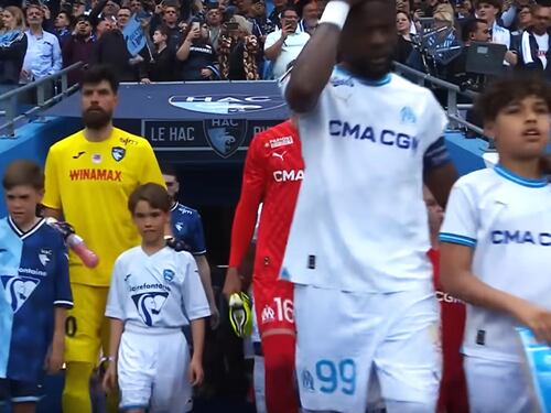 Colpi di pistola contro le auto di tre calciatori, l'assalto choc a Marsiglia