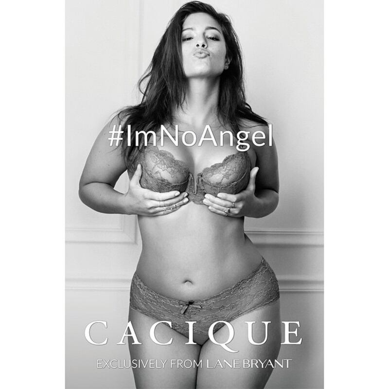 Ashley Graham: la sexy modella curvy 8