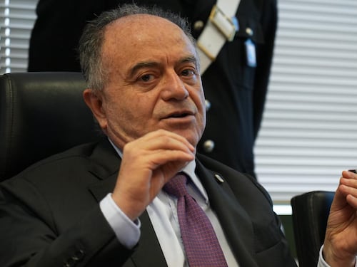 “Via la fiction che danneggia il pentito”, tegola su Gratteri