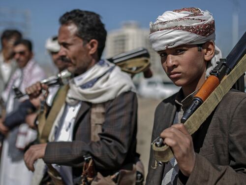 Con l'Iran e contro gli Usa: chi sono gli Houthi, i ribelli che lanciano missili contro Israele