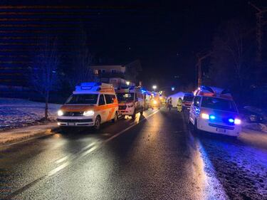 Auto travolge gruppo di turisti tedeschi: 6 morti e 11 feriti 1