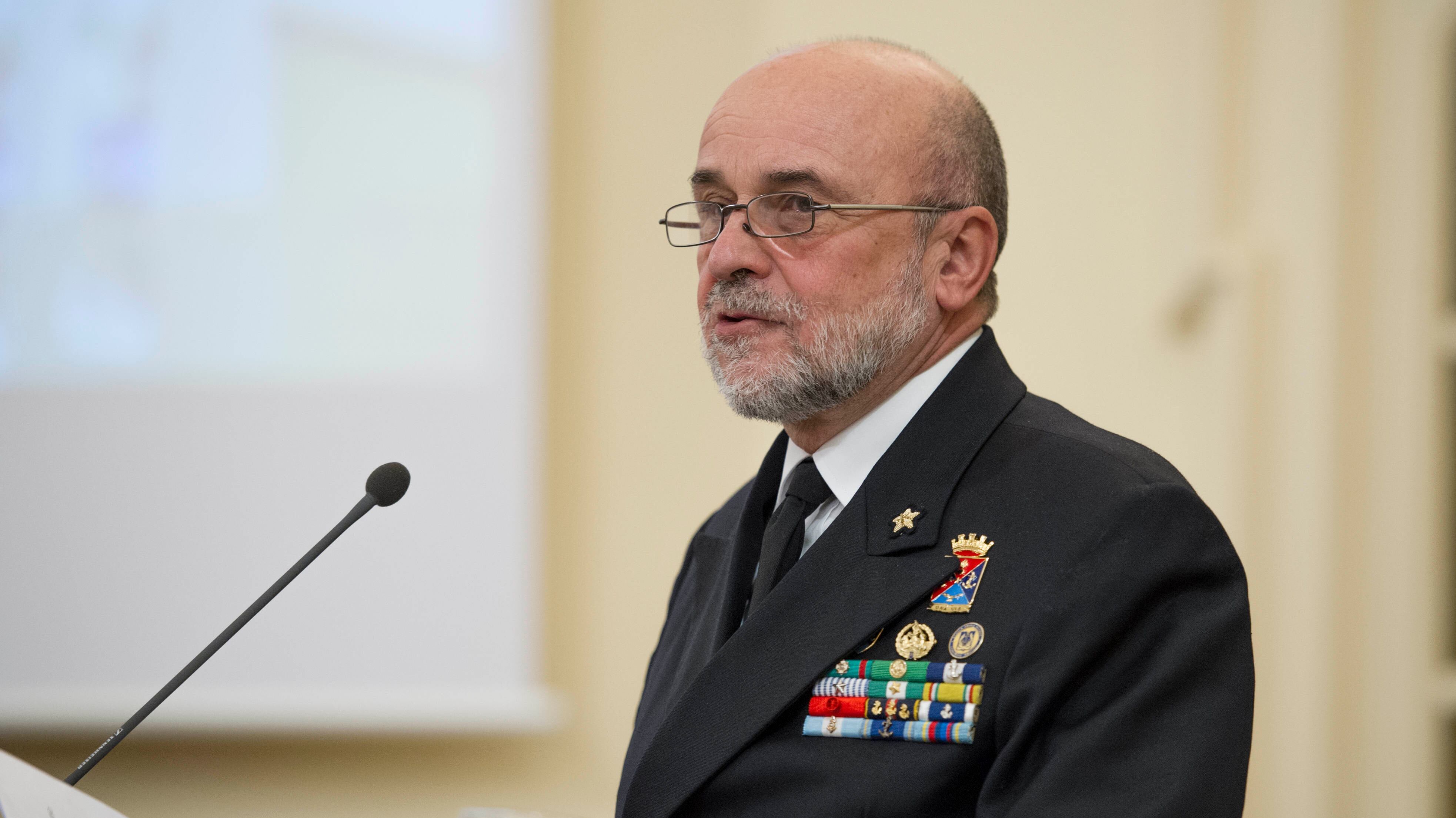L'assalto alla Marina ci riporta in guerra