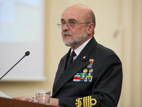L'assalto alla Marina ci riporta in guerra