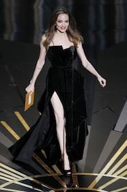 Angelina Jolie troppo magra, Brad Pitt le lancia un ultimatum 5
