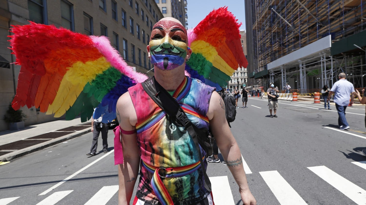 Se il Pride Month diventa marketing: così i brand celebrano l'orgoglio gay