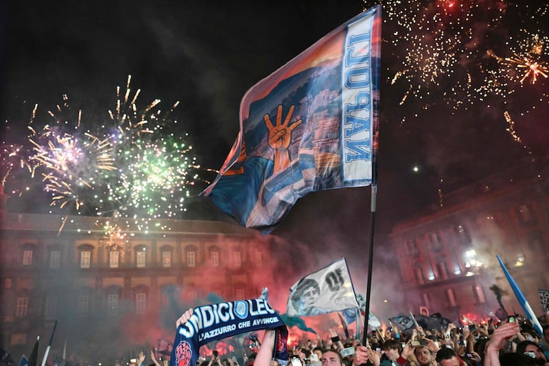 Napoli campione d'Italia: inizia la festa scudetto 5