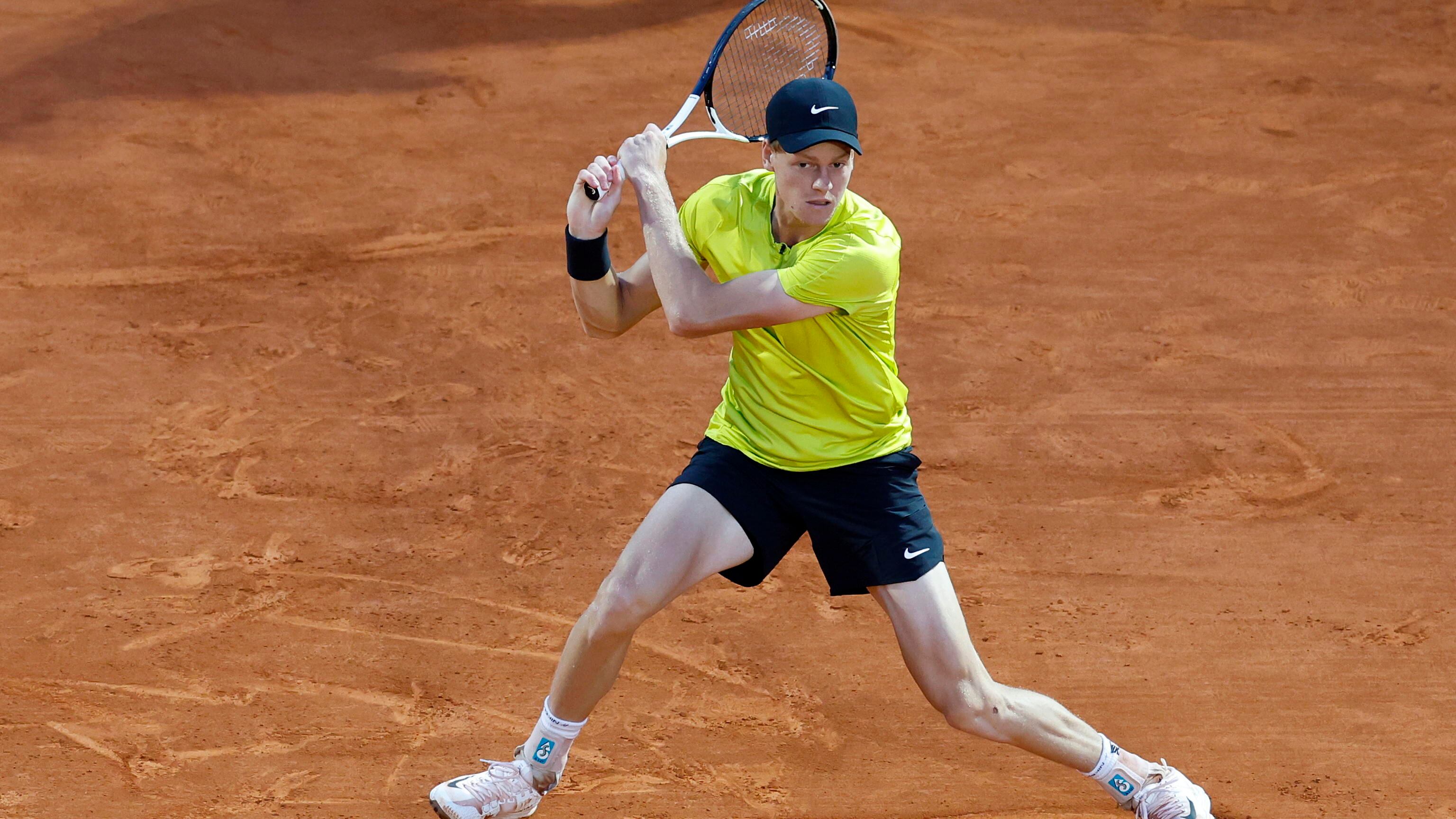 Montecarlo, Sinner si ferma in semifinale: vince Rune al 3° set