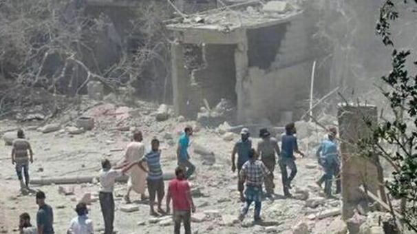 Siria, ribelli bombardano una scuola: 5 bambini morti