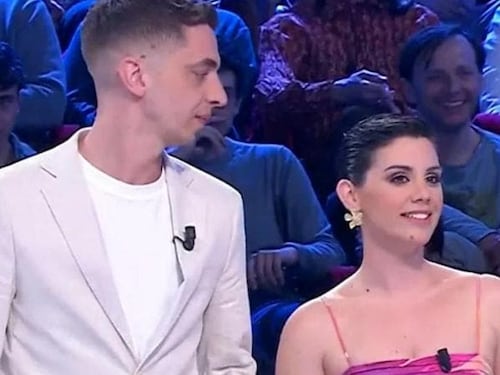 “Non dimenticherò”. Amadeus ricorda la pacchista di 29 anni malata di cancro