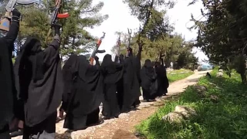 Le guerriere della Jihad in Siria 3