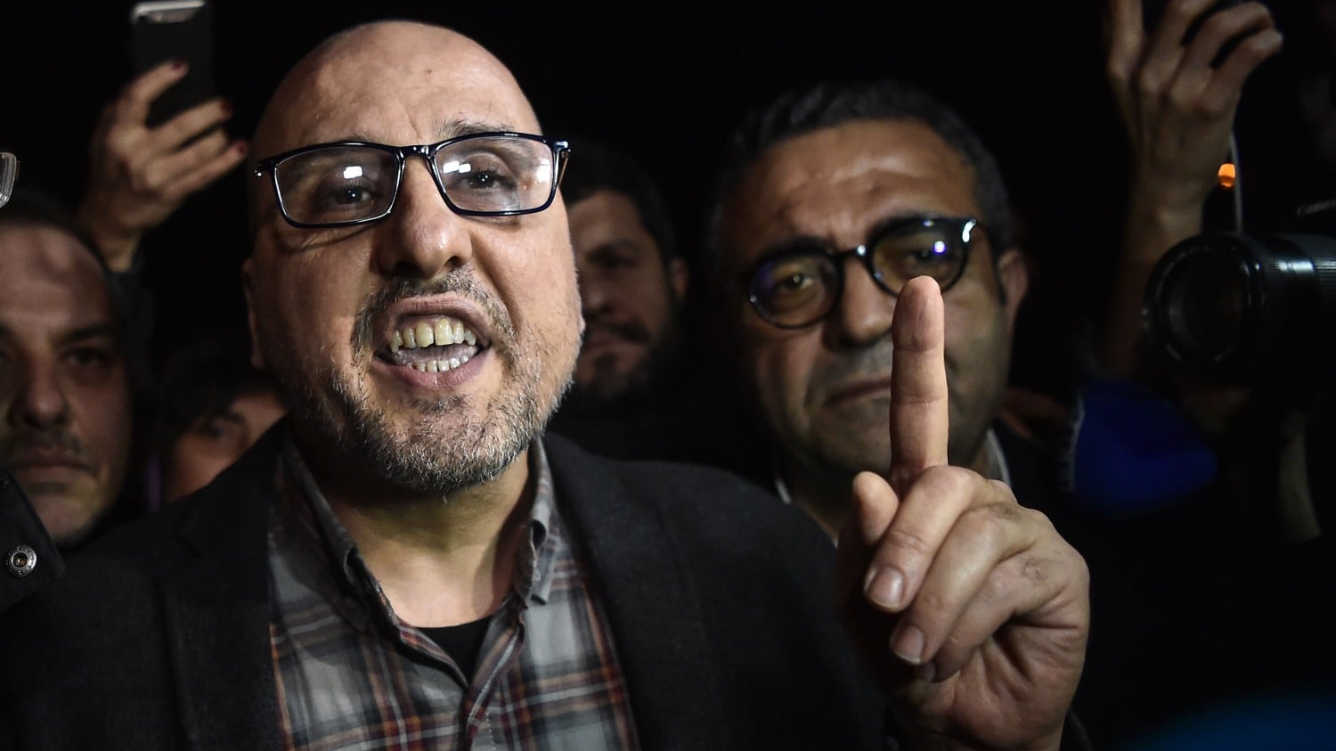 Turchia, liberati due giornalisti. "Il sultanato mafioso avrà fine"