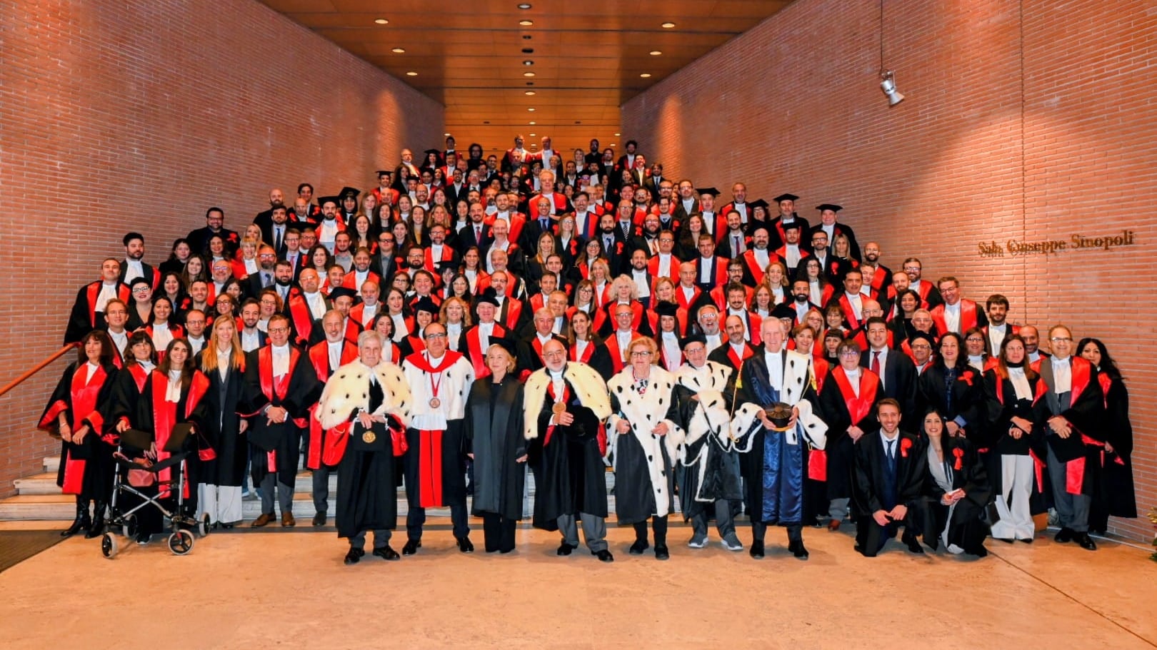Universitas Mercatorum inaugura l’anno accademico 2025/2026 e conferisce la Laurea Honoris Causa ad Alberta Ferretti