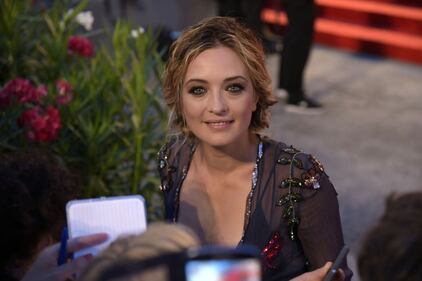 Mostra del Cinema di Venezia, la scollatura hot della Crescentini 9