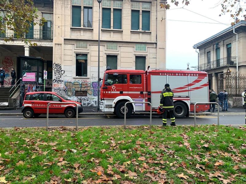 Sgombero immigrati dalle palazzine di via Molise a Milano 3