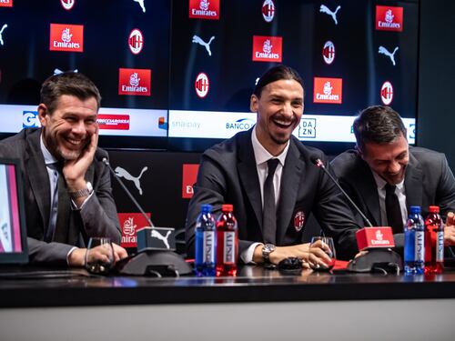 Ibrahimovic superstar: gli scatti del fuoriclasse di Malmo durante la presentazione