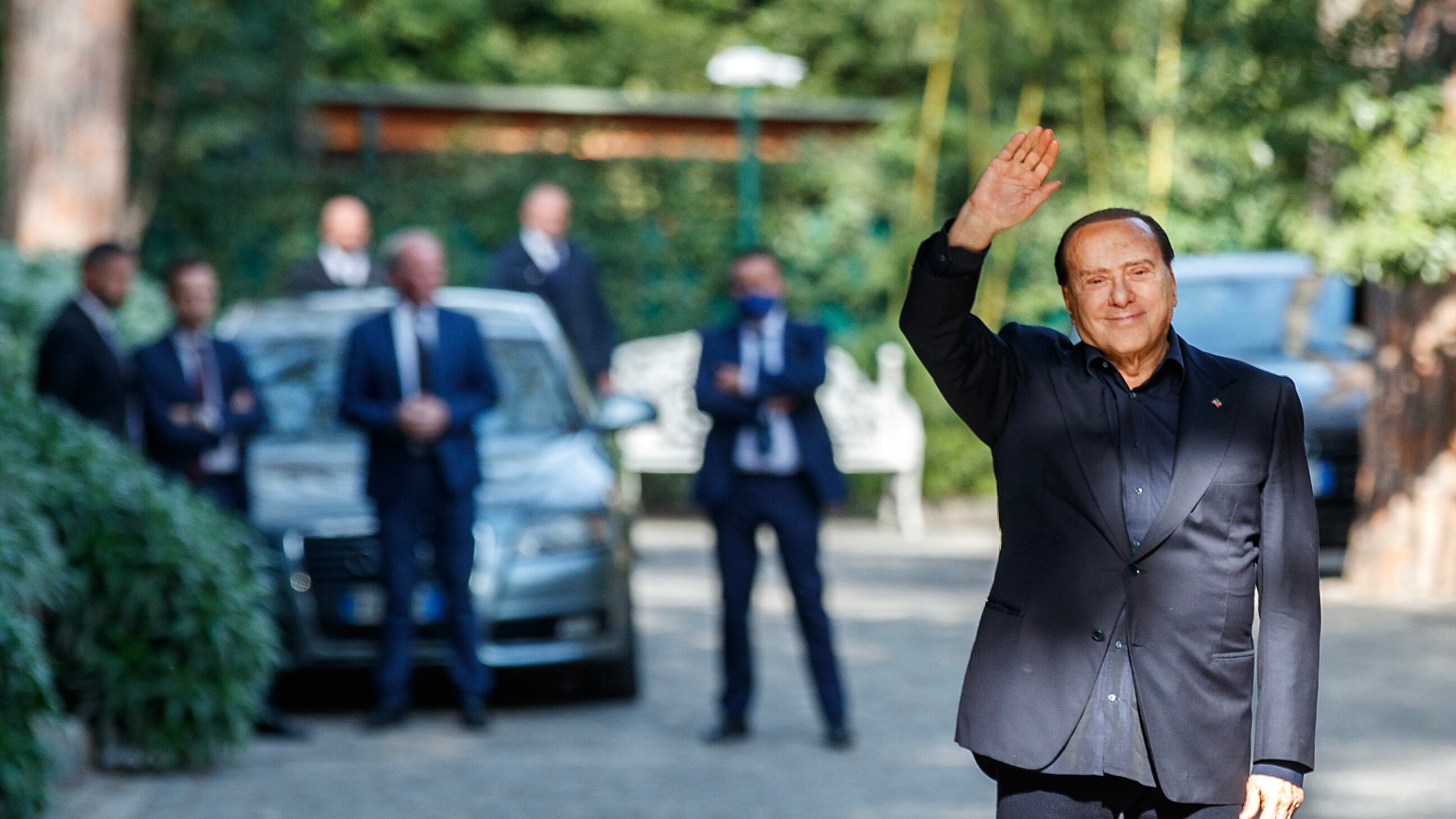 "Draghi resti premier". Intervista a Silvio Berlusconi