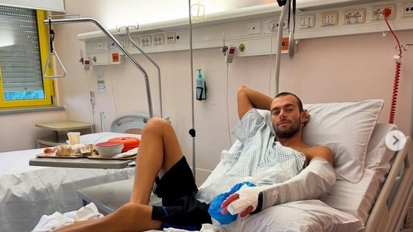 Gregorio Paltrinieri in ospedale per un doppio intervento, come sta il campione del nuoto