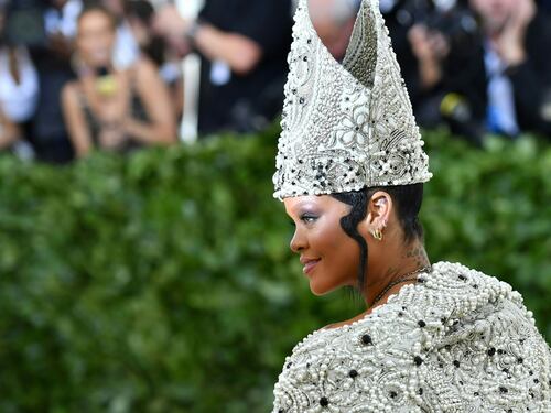 Quella sfilata "vaticana" del MET Gala tacciata di blasfemia
