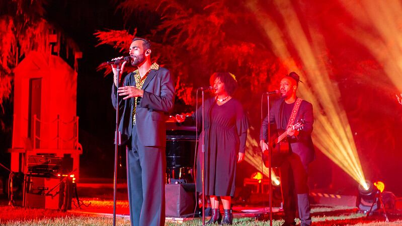 Mengoni, musica e anima green al supersalone
