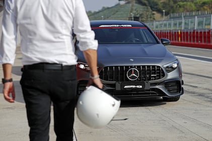 La nuova Mercedes-AMG GT: guarda le foto  2