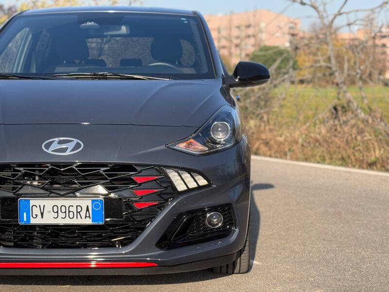 Hyundai i10 N Line, guarda la gallery della citycar divertente e vivace 4