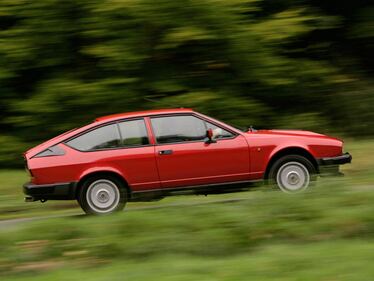 Alfa Romeo GTV6, guarda la gallery 11