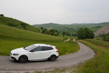 Volvo XC 40 D4: il test 9