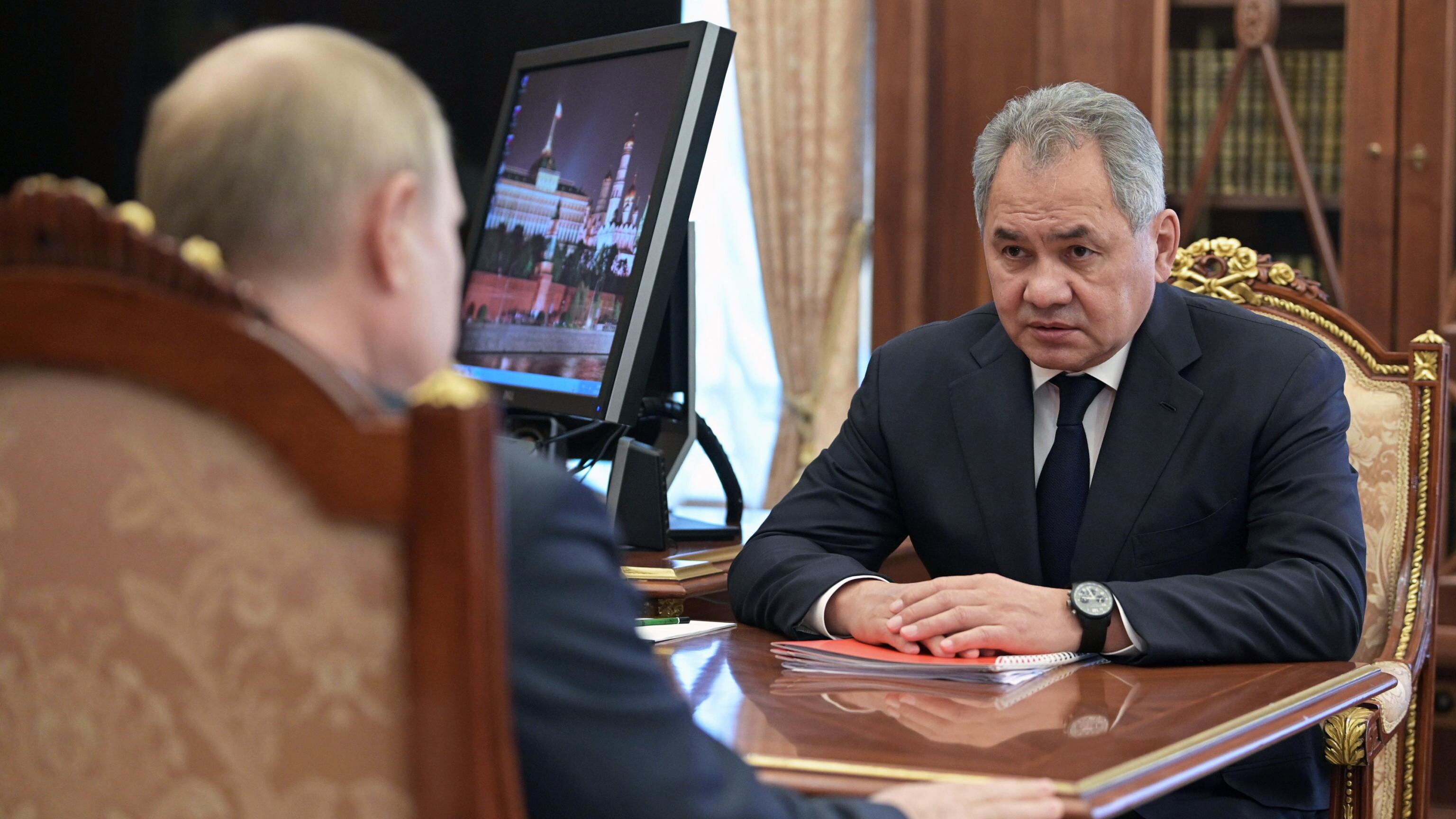 Il giallo sul potente ministro di Putin: che fine ha fatto Shoigu?