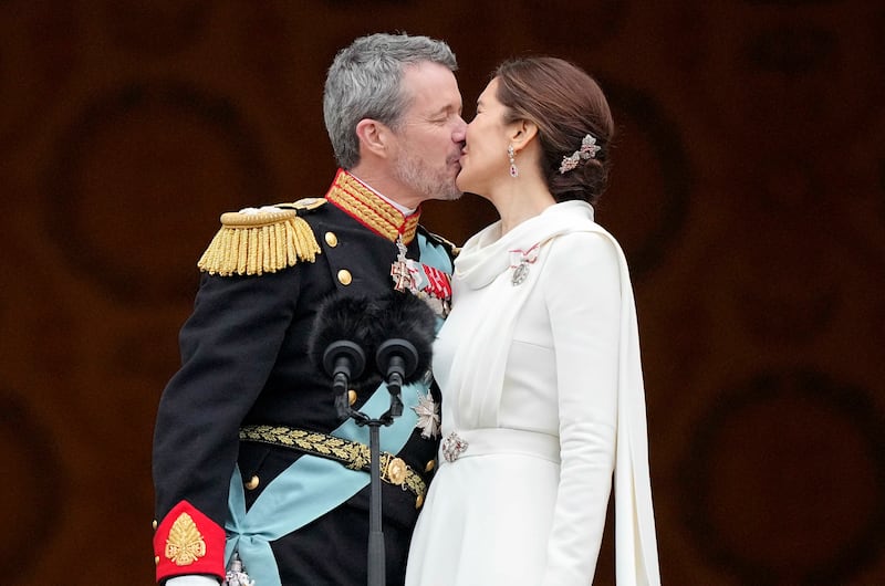 La regina Margrethe abdica. Sale al trono Re Frederik X 4