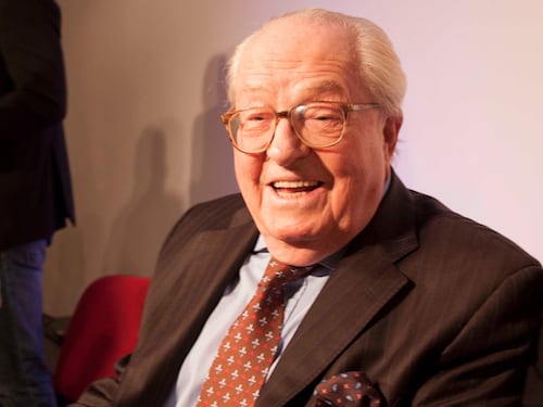Jean-Marie Le Pen: "La mia esclusione dal FN è un handicap per la vittoria"