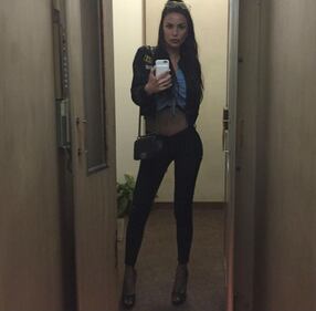 Antonella Mosetti hot in barca 11