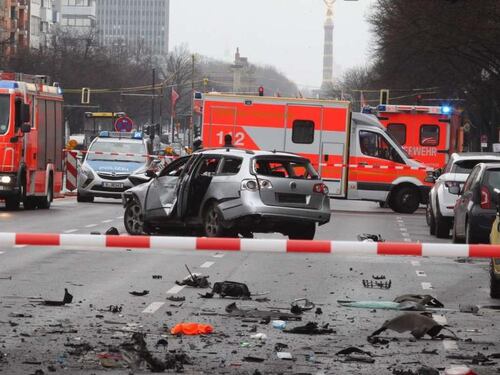 Autobomba esplode a Berlino