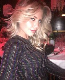 Costanza Caracciolo hot a Miami 22