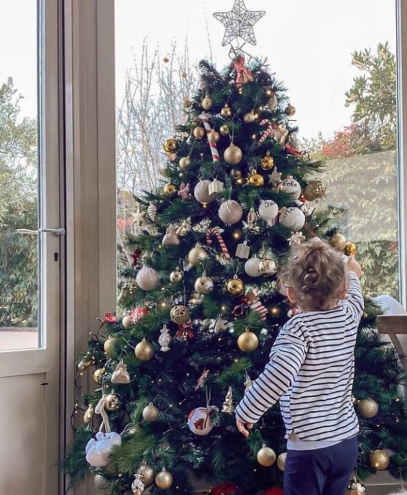 Gli alberi di Natale dei vip tra lusso e tradizione 8