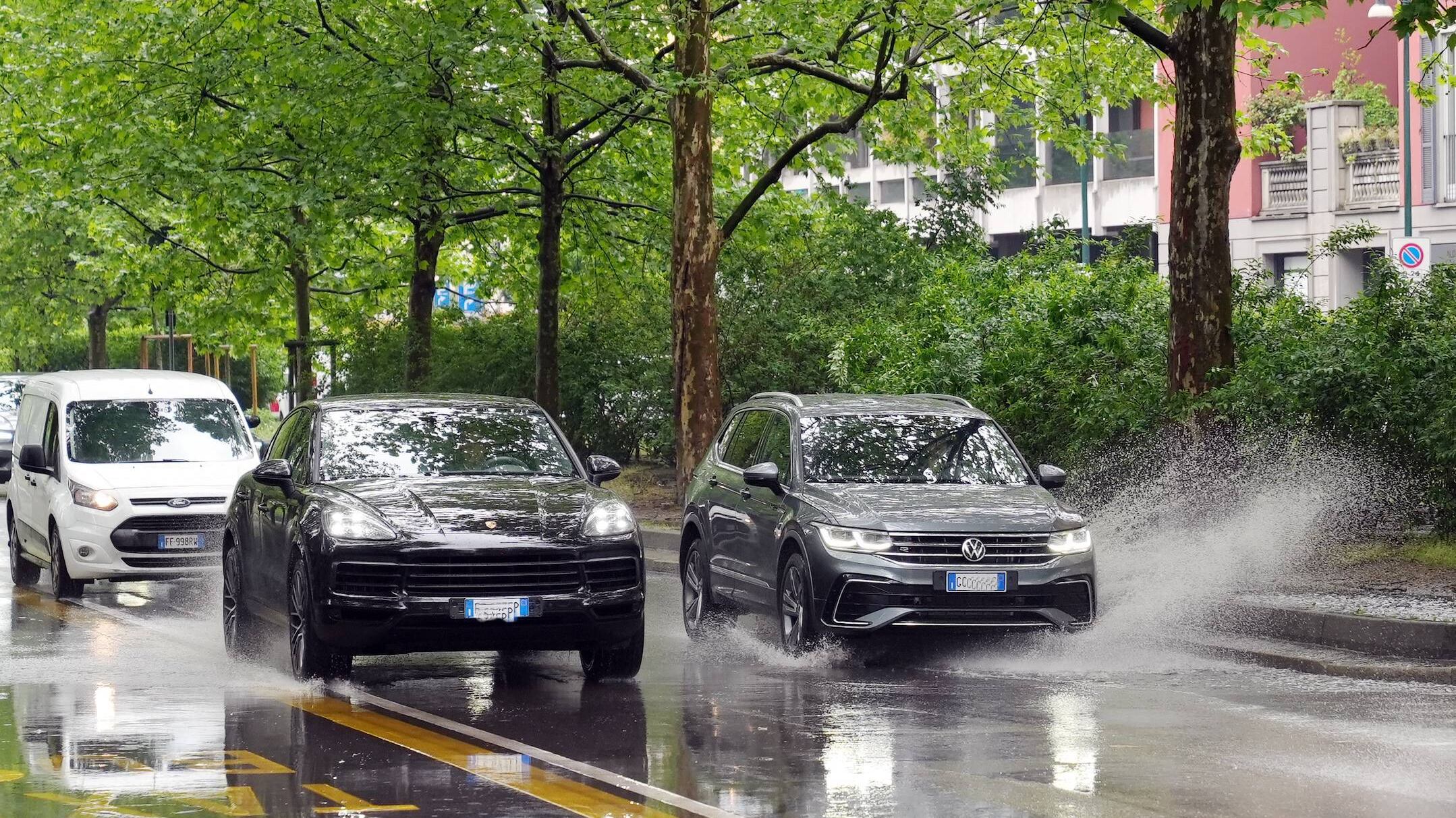Ma la Milano "green" si allaga per un temporale