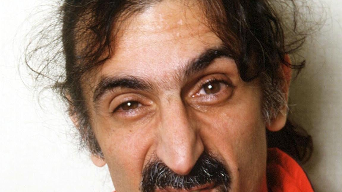 Zappa secondo Bollani: "Il mio omaggio jazz alla leggenda del rock"