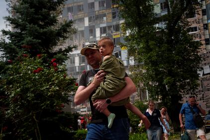 Raid di Mosca a Kiev: le immagini della distruzione 8