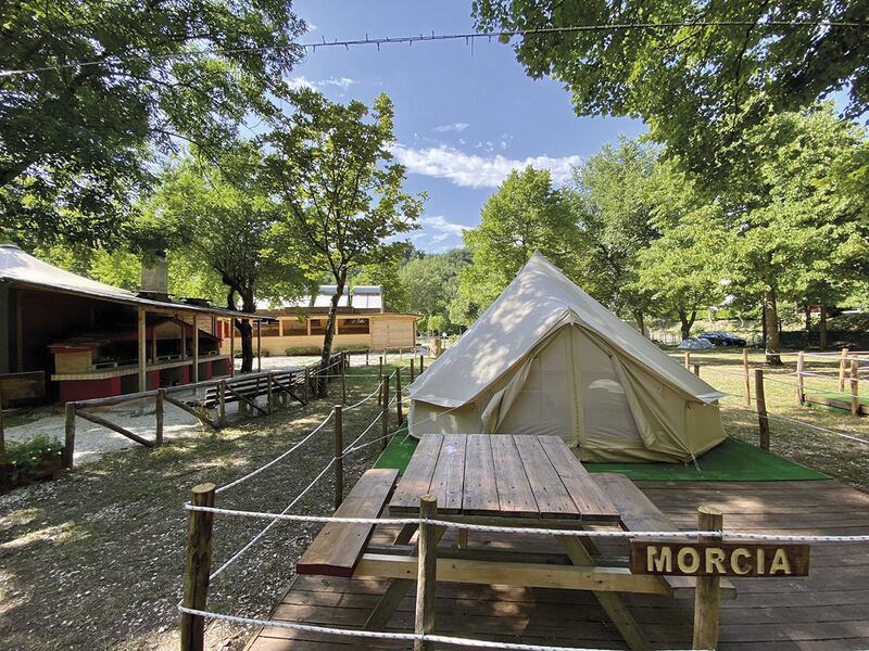 Frontone, camping