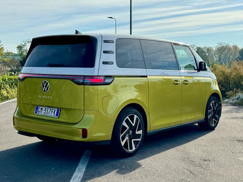 Volkswagen ID.Buzz, guarda la gallery del nuovo VAN 100% elettrico 6