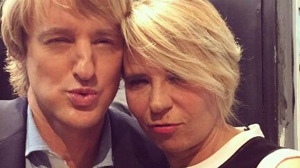 Maria De Filippi e Owen Wilson, selfie tra "Amici"